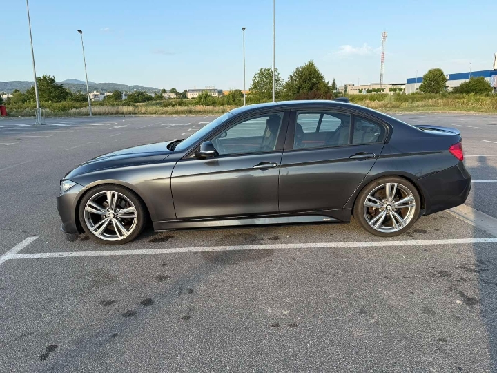 BMW F 30