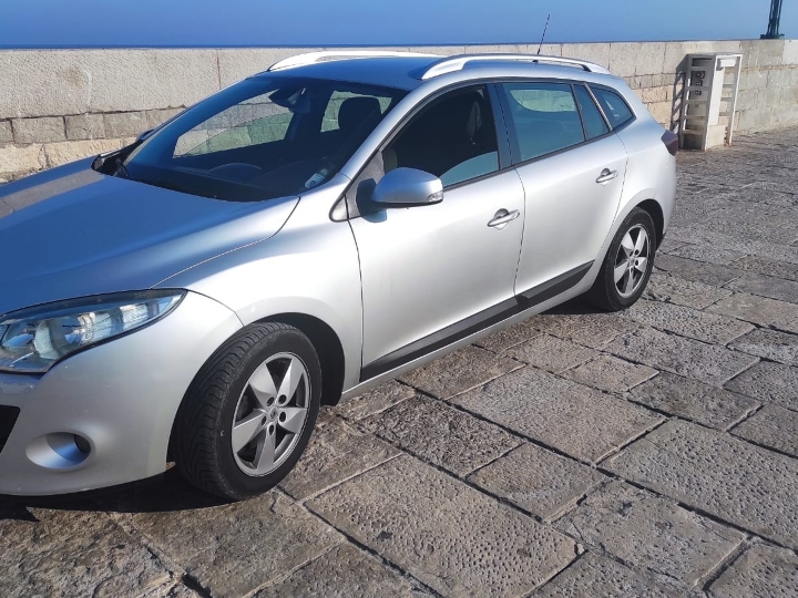 Prodajem Renault Megane Grandtour 1.5 dci
