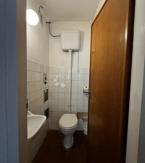 Ekskluzivna prodaja – Vojak, Rijeka – stan 54 m² u prizemlju, odlična lokacija!