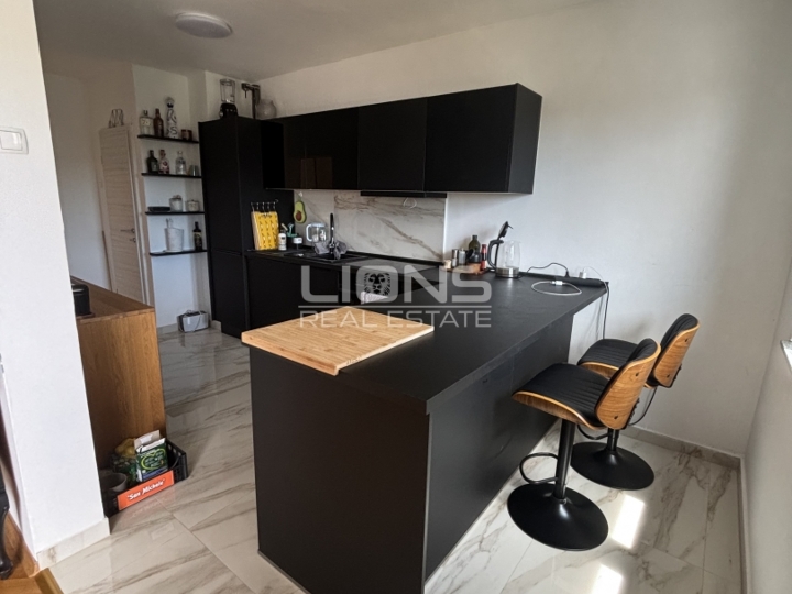 Malinska, Krk, 3SKL, adaptiran i namješten stan, 90 m2 - Samo kod nas