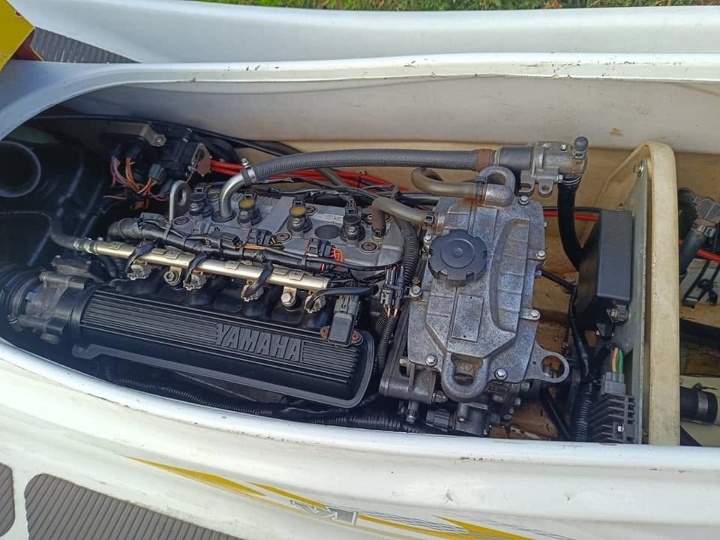 Yamaha V1