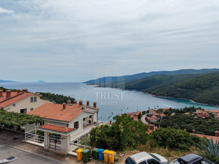 Labin, Rabac - stan u prizemlju, 2S+DB
