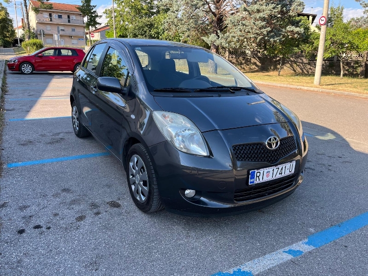 Toyota Yaris 1.33 VVT-i, reg.god.dana