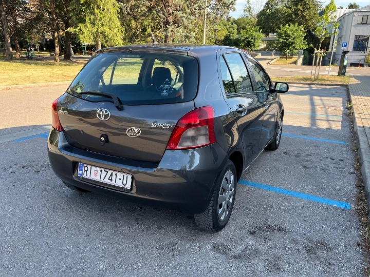 Toyota Yaris 1.33 VVT-i, reg.god.dana
