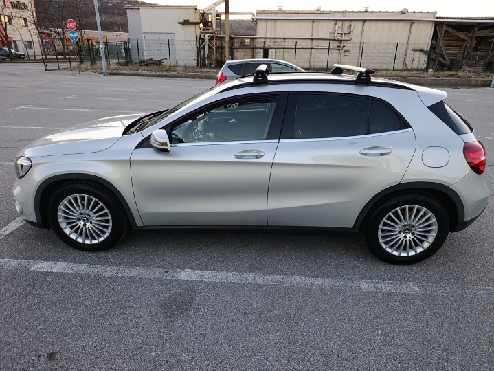 Mercedes GLA