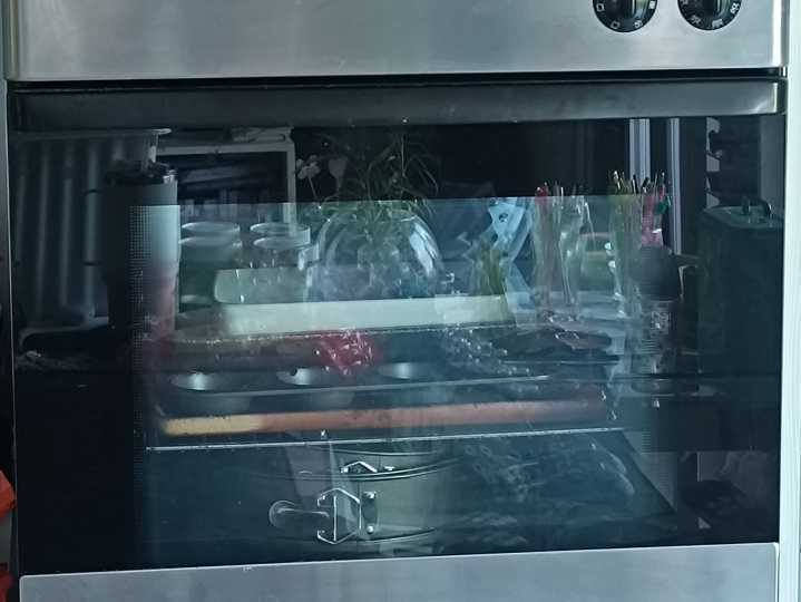 Korting ugradbena pećnica KB3300E