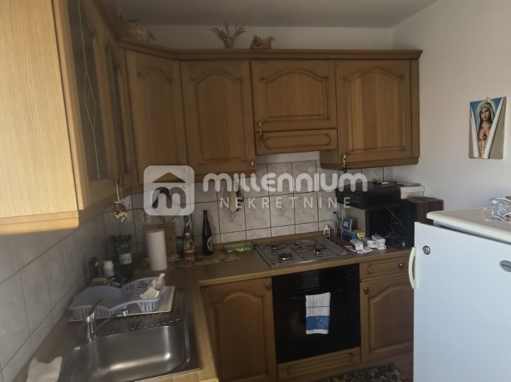 Otrok Krk, Garica, 176.89 m2, kuća s velikom okućnicom