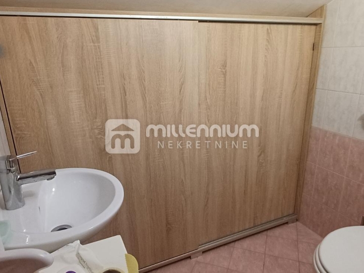Rijeka, Srdoči, 85.59 m2, dvoetažni stan, 3S+DB