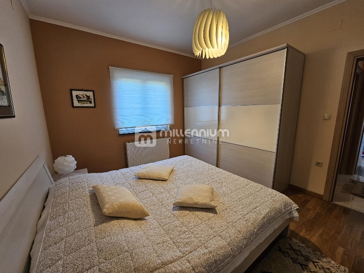 Najam, Kostrena, 100.99 m2, 3s+db, parking i okućnica