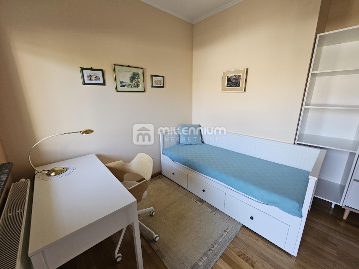 Najam, Kostrena, 100.99 m2, 3s+db, parking i okućnica