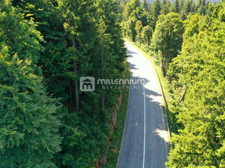 Lokve, 3.072 m2 građevinskog zemljišta