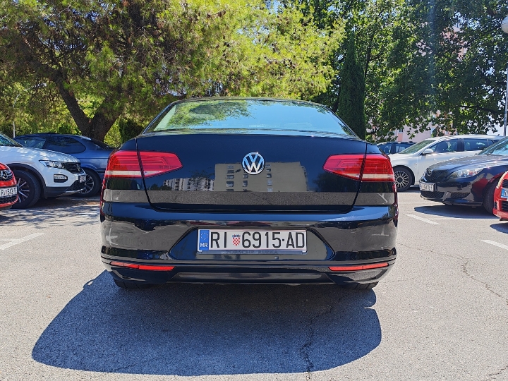 VW Passat 1.6 TDI Comfortline