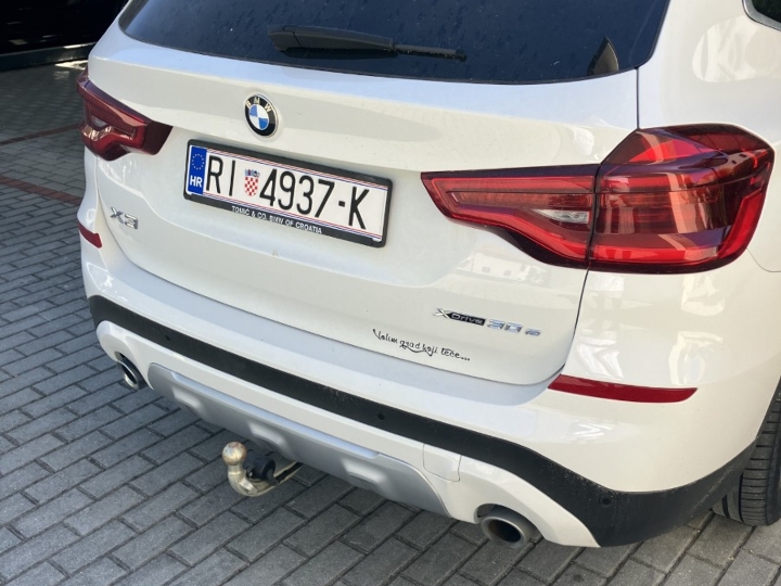 Prodajem BMW X3 X Drive e