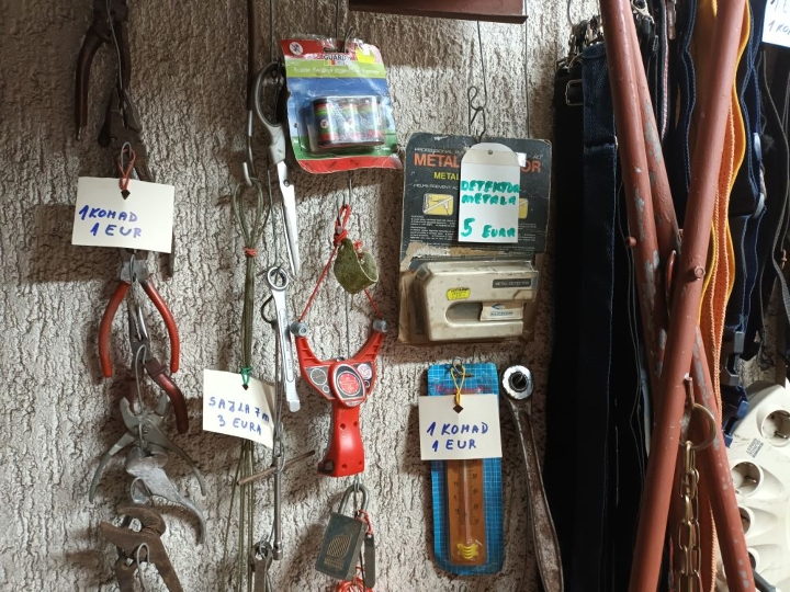 Bakreni kotlić sa miješalicom na struju!