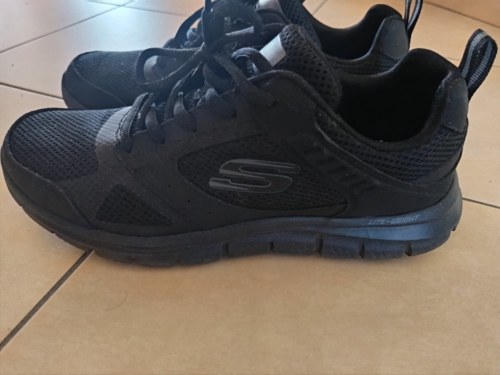 Muške Skechers tenisice 42