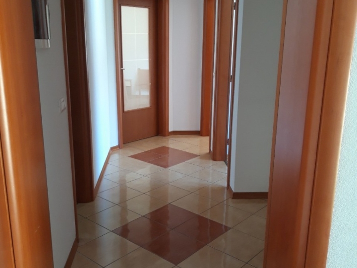 Viškovo centar dvosoban stan 67 m2