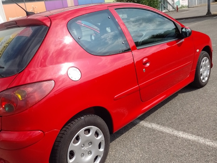 Peugeot 206