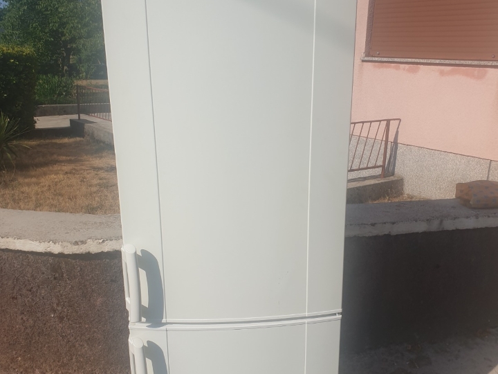 Kombinirani hladnjak Elektrolux vis.182cm.(prijevoz)