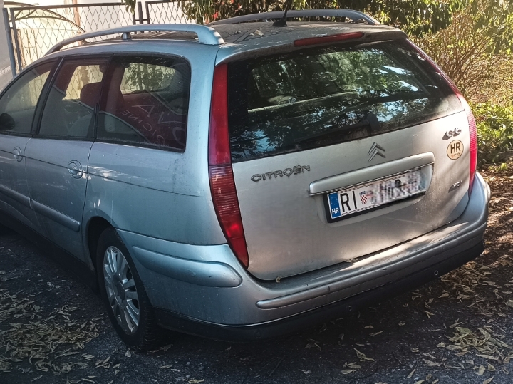 Citroen C5 karavan 2.2 HDI Exclusive