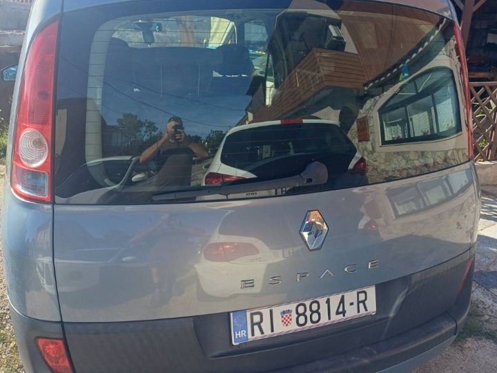 Prodajem Renault Espace
