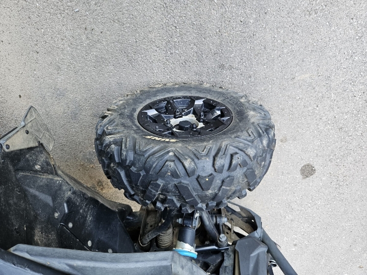CAN AM MAVERICK 4X4 BRP