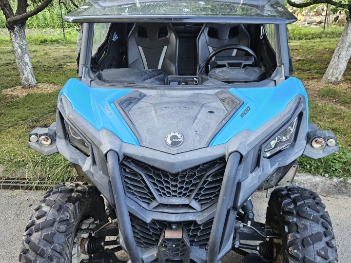 CAN AM MAVERICK 4X4 BRP