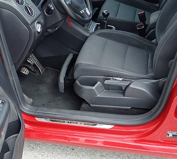 Golf Plus 1.6 TDI, reg.do 07.2027, održavan, drugi vlasnik