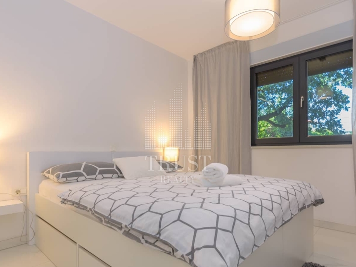 Luksuzna villa s infinity bazenom i panoramskim pogledom