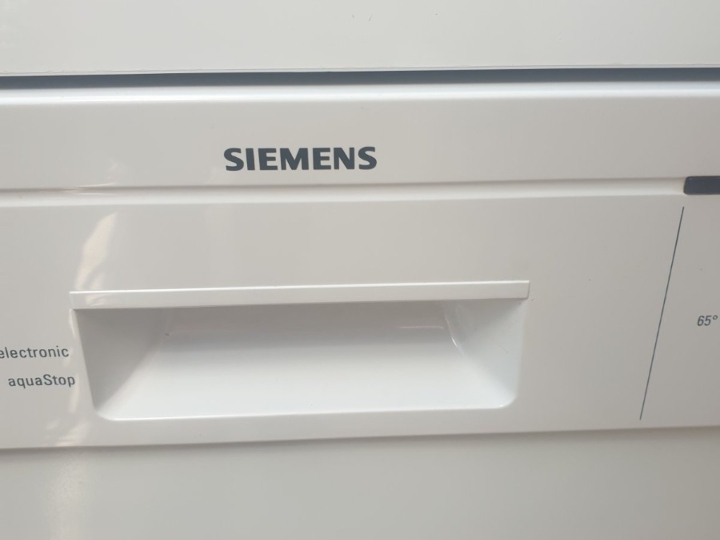 Perilica posuđa Siemens šir. 60 cm