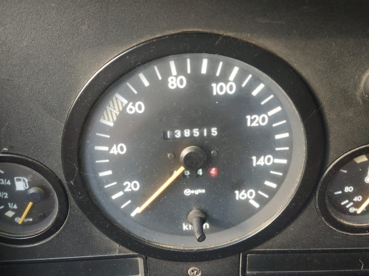 Kombi Mercedes MB 100