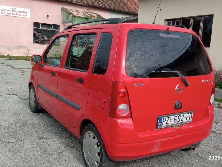Opel Agila