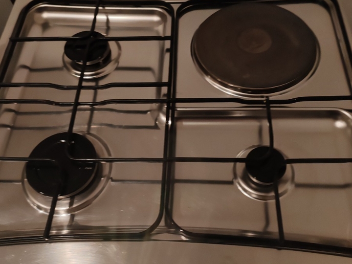 Štednjak s pećnicom Končar