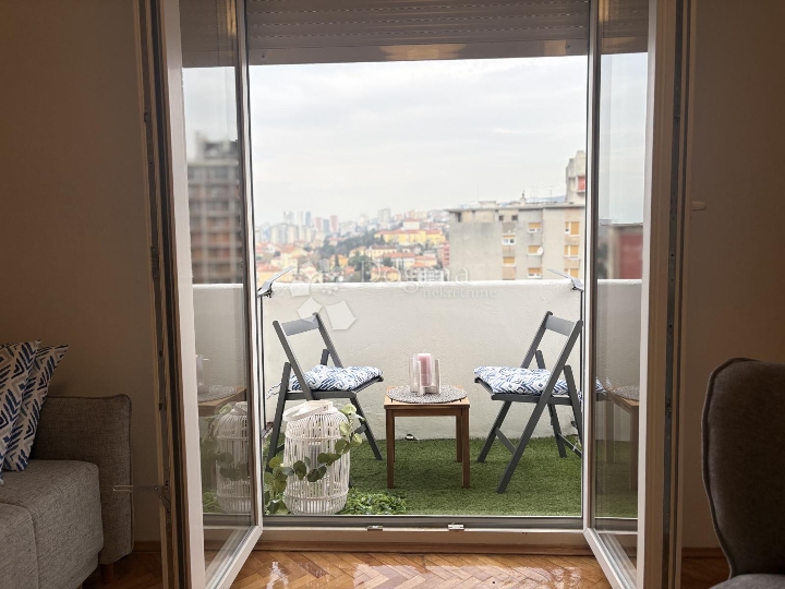 Elegantni gradski stan s pogledom na Kvarner
