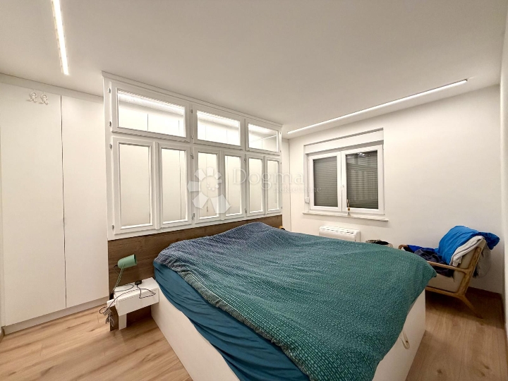 VOJAK, 81 m2 adaptiranog stana na izvrsnoj lokaciji
