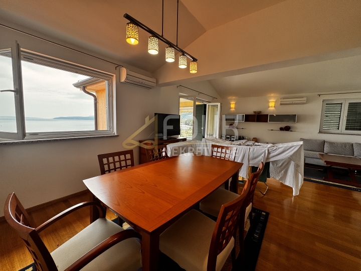 Opatija, Ičići, 93.53 m2, 2S + DB, panoramski pogled na more
