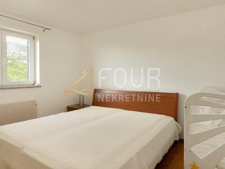 Opatija, Ičići, 93.53 m2, 2S+DB, panoramski pogled na more