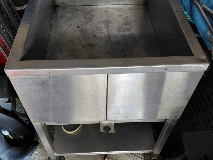 Inox stol sudoper