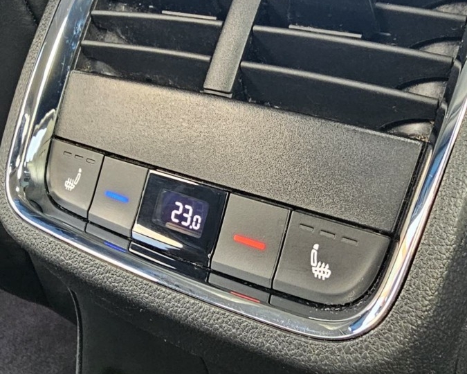 Škoda Octavia 2.0 TDI DSG, Head up display, Matrix LED, webasto, koža