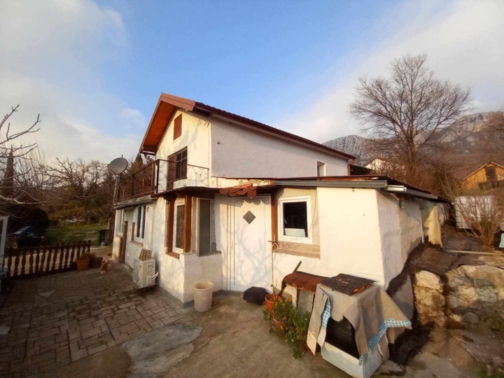 Kuća u Bribiru