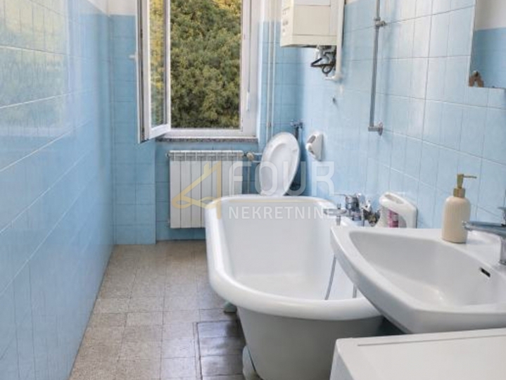 Rijeka, Belveder, 56.99m2, 2Skl., balkon