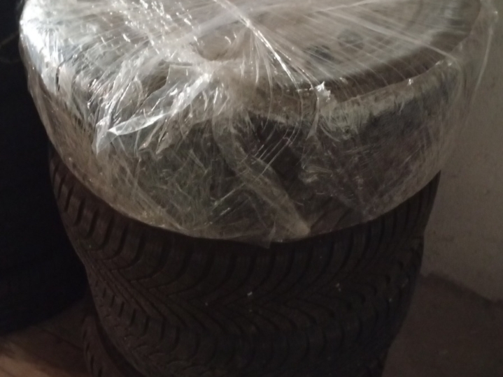 Gume zimske Hankook 205/55/R16