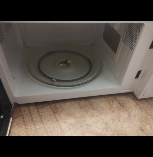 Mikrovalna pećnica Gorenje