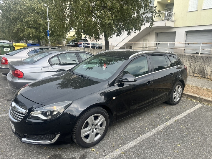 Opel Insignia karavan s plinom, 2015. god., 6.900 €