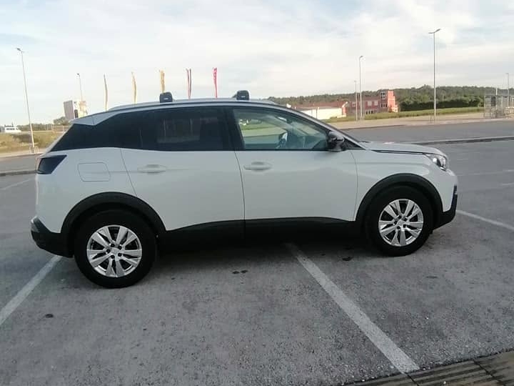 Peugeot 3008 1.5 hdi Active