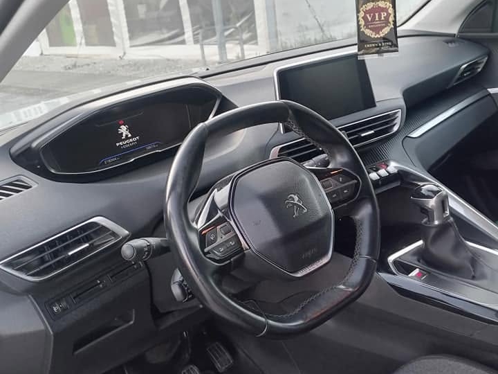 Peugeot 3008 1.5 hdi Active