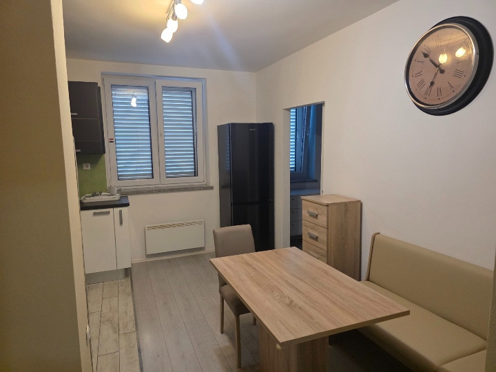 Zamet (Baredice) - namješten stan 42 m² + spremište, 1S+DB, dugoročno