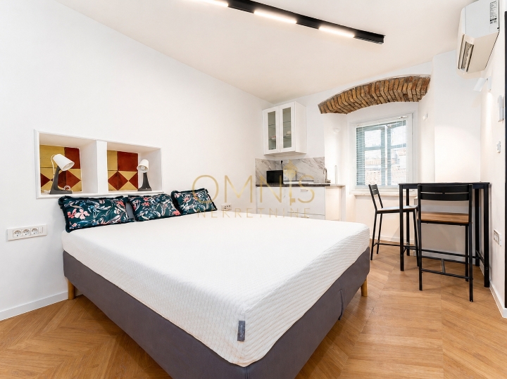 Prilika za studente! Apartman za najam u centru Rijeke