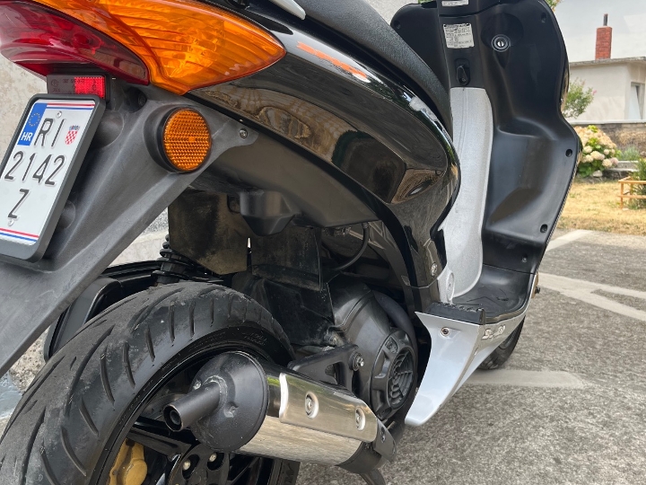 Honda x8rs