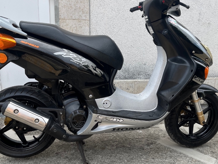 Honda x8rs
