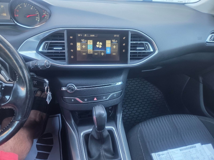 Peugeot 308 2.0 HDI Automatik